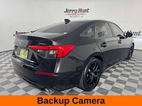 Used 2024 Honda Civic Sport image 7