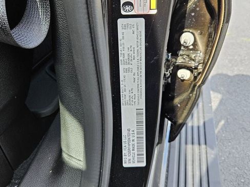 New 2025 RAM 1500 Limited image 16