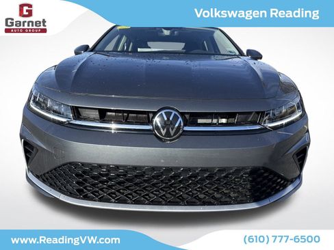 New 2026 Volkswagen Jetta SE image 8