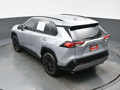 Used 2024 Toyota RAV4 SE AWD/4WD image 38