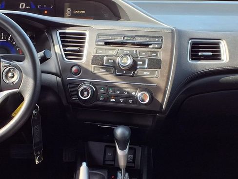 Used 2014 Honda Civic LX image 8