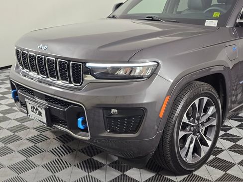 Used 2023 Jeep Grand Cherokee Overland AWD/4WD image 10