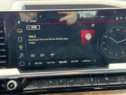 Certified 2022 GMC Sierra 1500 Elevation image 13