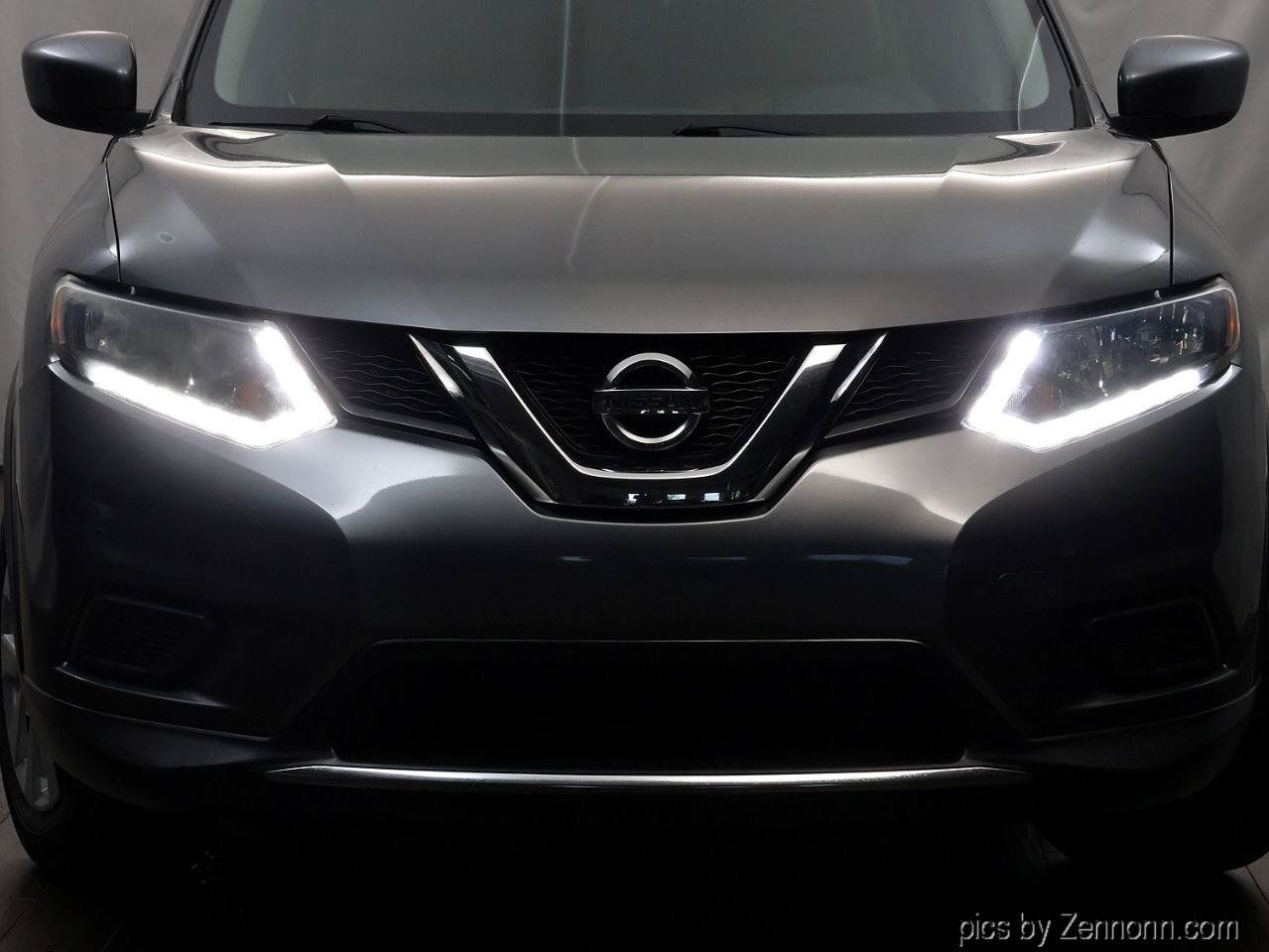 Used 2016 Nissan Rogue S FWD image 6