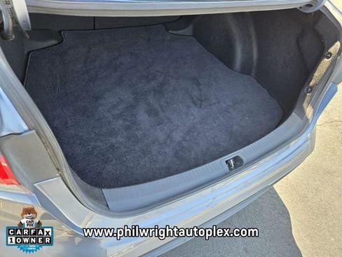 Used 2021 Toyota Corolla SE image 17