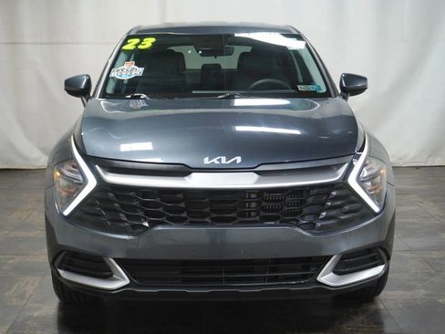 Used 2023 Kia Sportage LX image 8