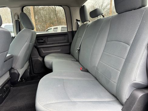 Used 2016 RAM 2500 Tradesman w/ Popular Equipment Group RWD image 21