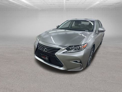 Used 2017 Lexus ES 350 image 5