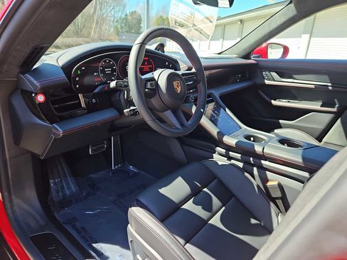 New 2026 Porsche Taycan GTS AWD/4WD image 8