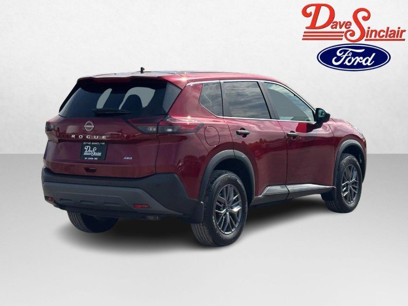 Used 2023 Nissan Rogue S AWD/4WD image 7