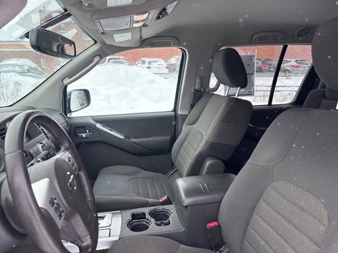 Used 2012 Nissan Pathfinder SV image 11