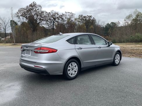 Used 2020 Ford Fusion S image 7