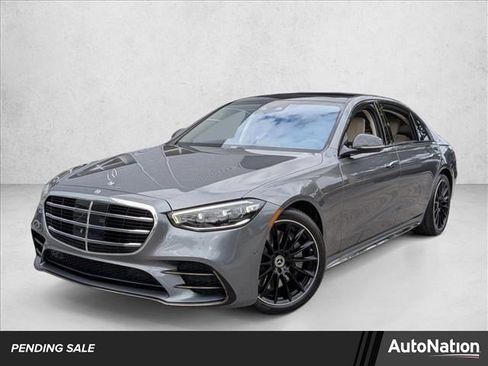 Used 2023 Mercedes-Benz S 500 4MATIC image 1