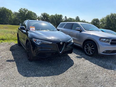 Used 2018 Alfa Romeo Stelvio Ti Sport AWD/4WD image 1