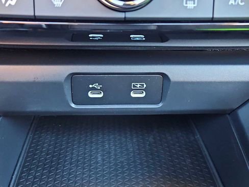 Certified 2023 Honda Accord Sport image 9