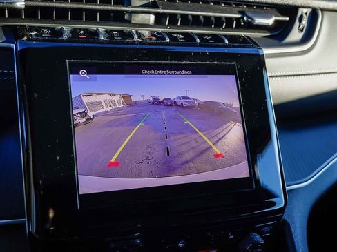 New 2025 Jeep Grand Cherokee L Laredo image 25