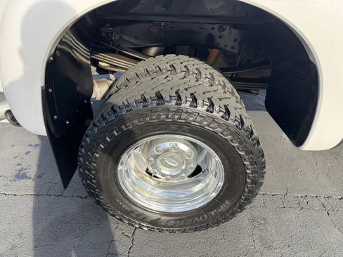 Used 2013 Ford F350 Platinum image 13