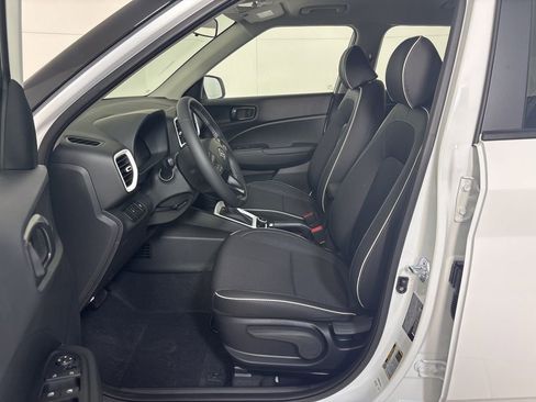 New 2026 Hyundai Venue SEL image 14