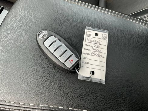 Used 2016 Nissan Maxima 3.5 SL w/ Interior Lighting Package FWD image 29