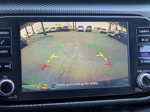 Used 2023 Nissan Kicks SV image 19