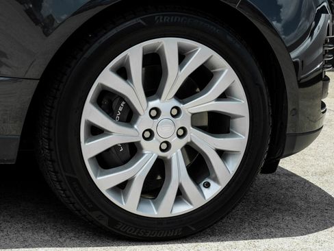 Used 2019 Land Rover Range Rover Supercharged AWD/4WD image 59