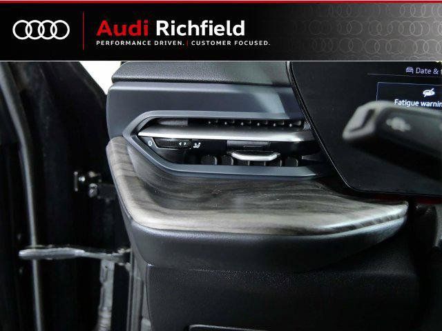 Certified 2025 Audi Q5 Premium w/ Premium Plus AWD/4WD image 19