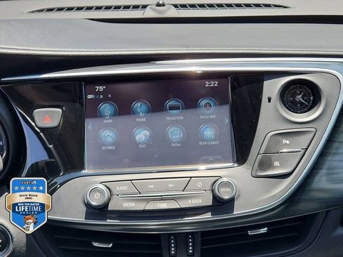 Used 2020 Buick Envision Essence FWD image 27