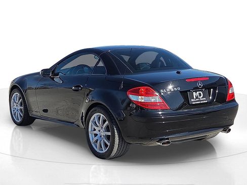 Used 2007 Mercedes-Benz SLK 350 image 4