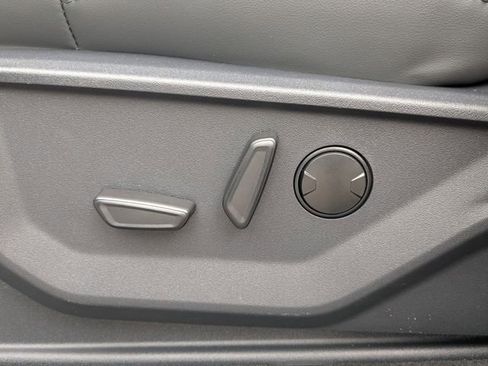 New 2026 Ford Expedition Max Active image 21