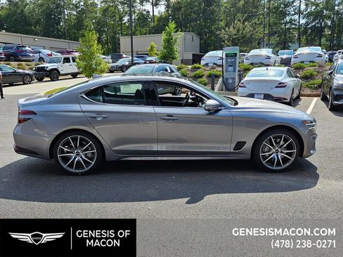 New 2026 Genesis G70 2.5T Prestige image 15