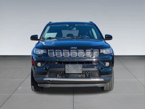 Used 2022 Jeep Compass Limited image 9