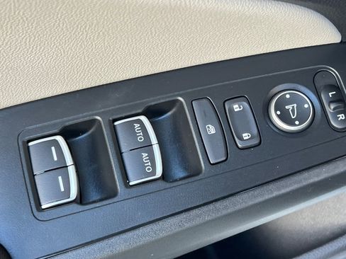 Certified 2023 Honda Civic EX-L image 13