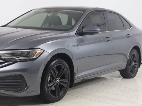 Used 2024 Volkswagen Jetta SE w/ Panoramic Sunroof Package FWD image 48