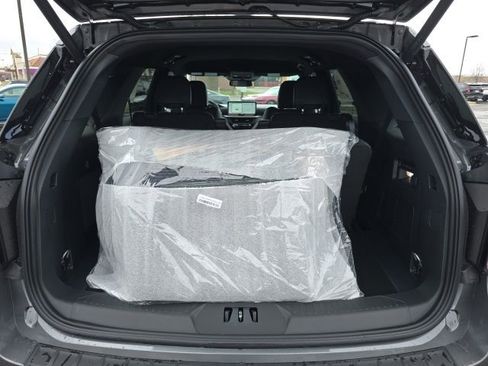 New 2026 Ford Explorer Tremor w/ Tremor Convenience Package image 17