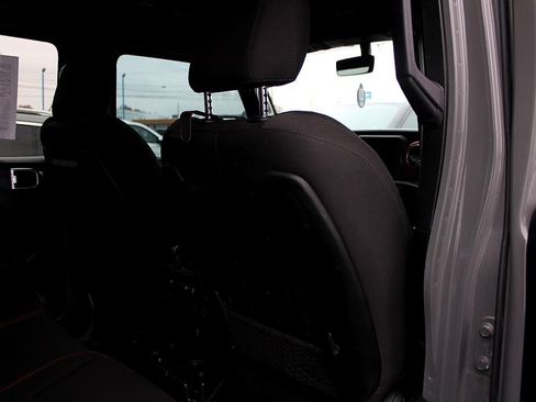 Used 2021 Jeep Wrangler Unlimited Rubicon image 26