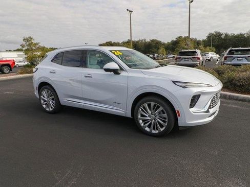 New 2026 Buick Envision Avenir image 12