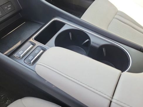 Certified 2025 Hyundai Sonata SEL FWD image 17