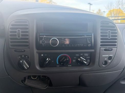 Used 2001 Ford F150 XL image 14