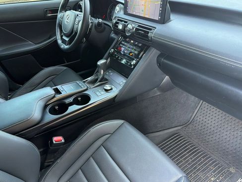 Used 2025 Lexus IS 350 F Sport w/ Navigation Package AWD/4WD image 16