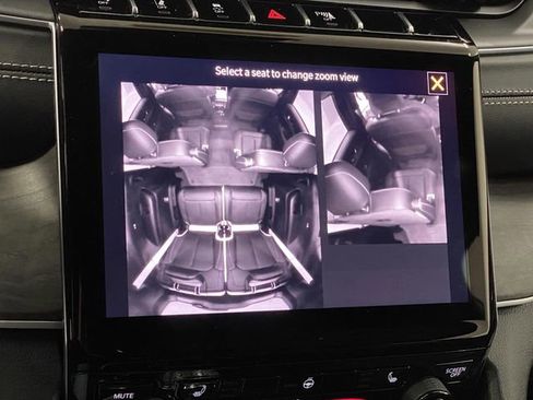 New 2025 Jeep Grand Cherokee L Limited w/ Trailer Tow Package image 30