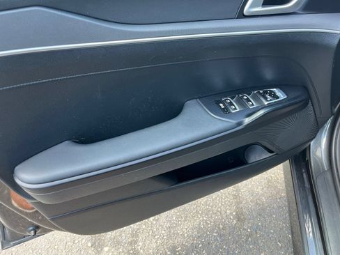 Used 2025 Kia K5 LXS FWD image 18