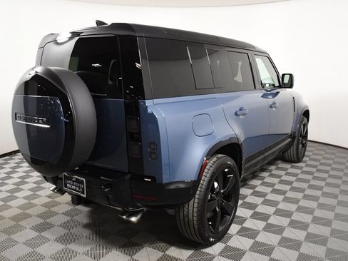 New 2026 Land Rover Defender 110 X-Dynamic SE AWD/4WD image 6