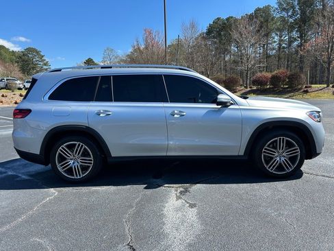 Used 2025 Mercedes-Benz GLS 450 4MATIC image 22