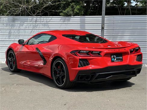 Used 2023 Chevrolet Corvette Stingray Preferred Cpe w/ Stealth Interior Trim Package RWD image 3