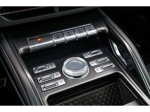 Used 2024 Lincoln Nautilus Reserve w/ Equipment Group 202A AWD/4WD image 26