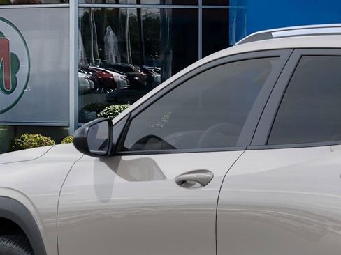 New 2026 Chevrolet Trax ACTIV w/ Sunroof Package FWD image 12