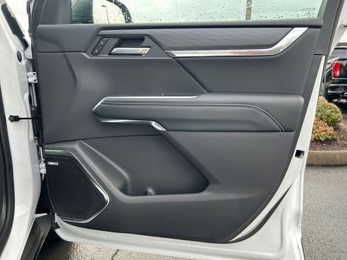 New 2026 GMC Acadia Elevation image 25