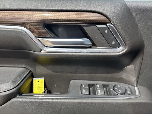 Used 2023 Chevrolet Silverado 1500 LT image 16