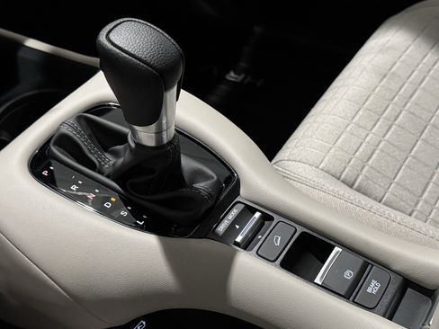 New 2026 Honda HR-V LX image 28