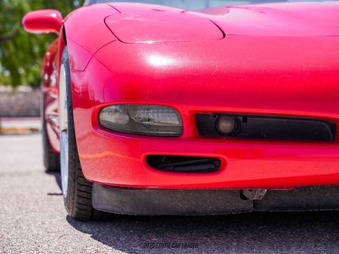 Used 1999 Chevrolet Corvette Coupe w/ Memory Pkg RWD image 71